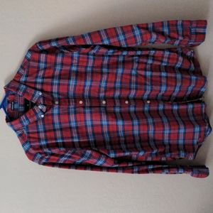 Men's Size Large Plaid Long Sleeve Button up Shirt.